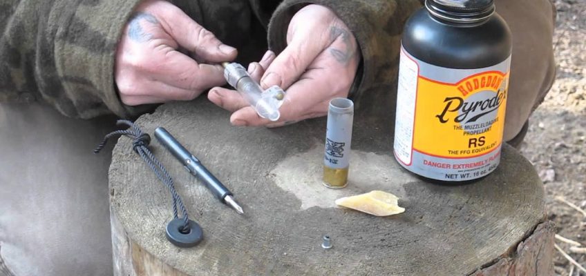 Reloading Shotgun Shells in the Field (video)