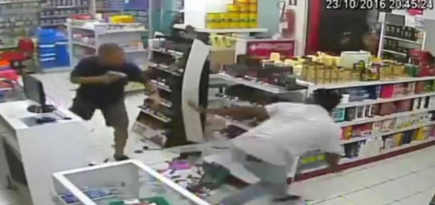 What we can Learn From a Failed Armed Robbery (CCTV)