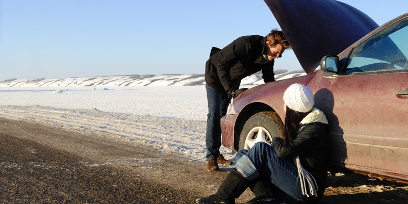 7 Crucial Items You Need in Your Car at All Times